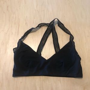 Adorable black bralett